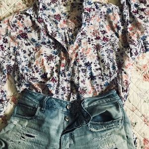 Gap floral long sleeve button down XL